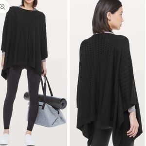 Lululemon Divinity Sweater Poncho